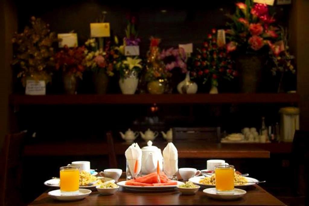 Green Paradise Hotel 양곤 외부 사진